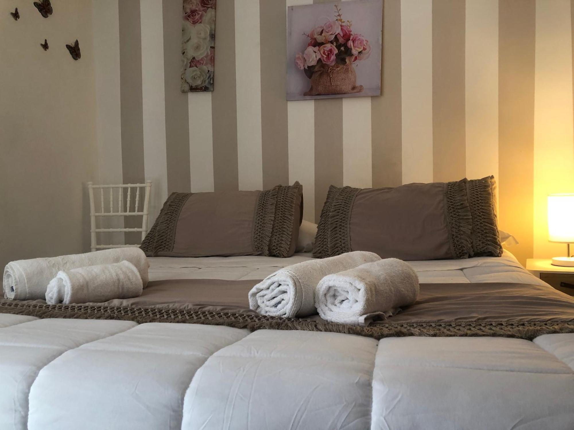 Nicaredda Guest House *